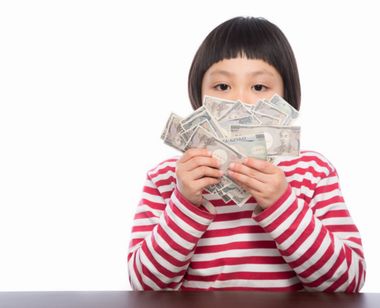 子供三人目の補助金はどんなものがある？児童手当増額や保育料無料！